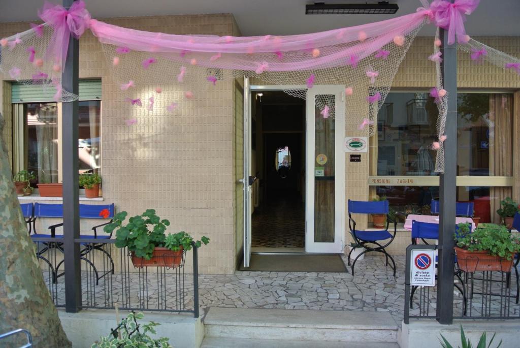 רימיני Hotel Zaghini מראה חיצוני תמונה