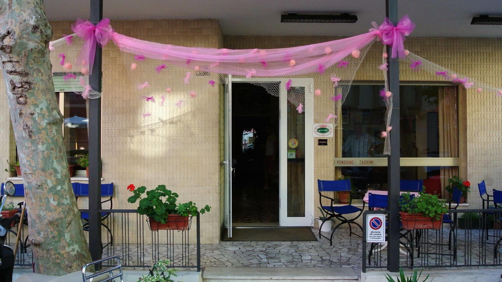 רימיני Hotel Zaghini מראה חיצוני תמונה