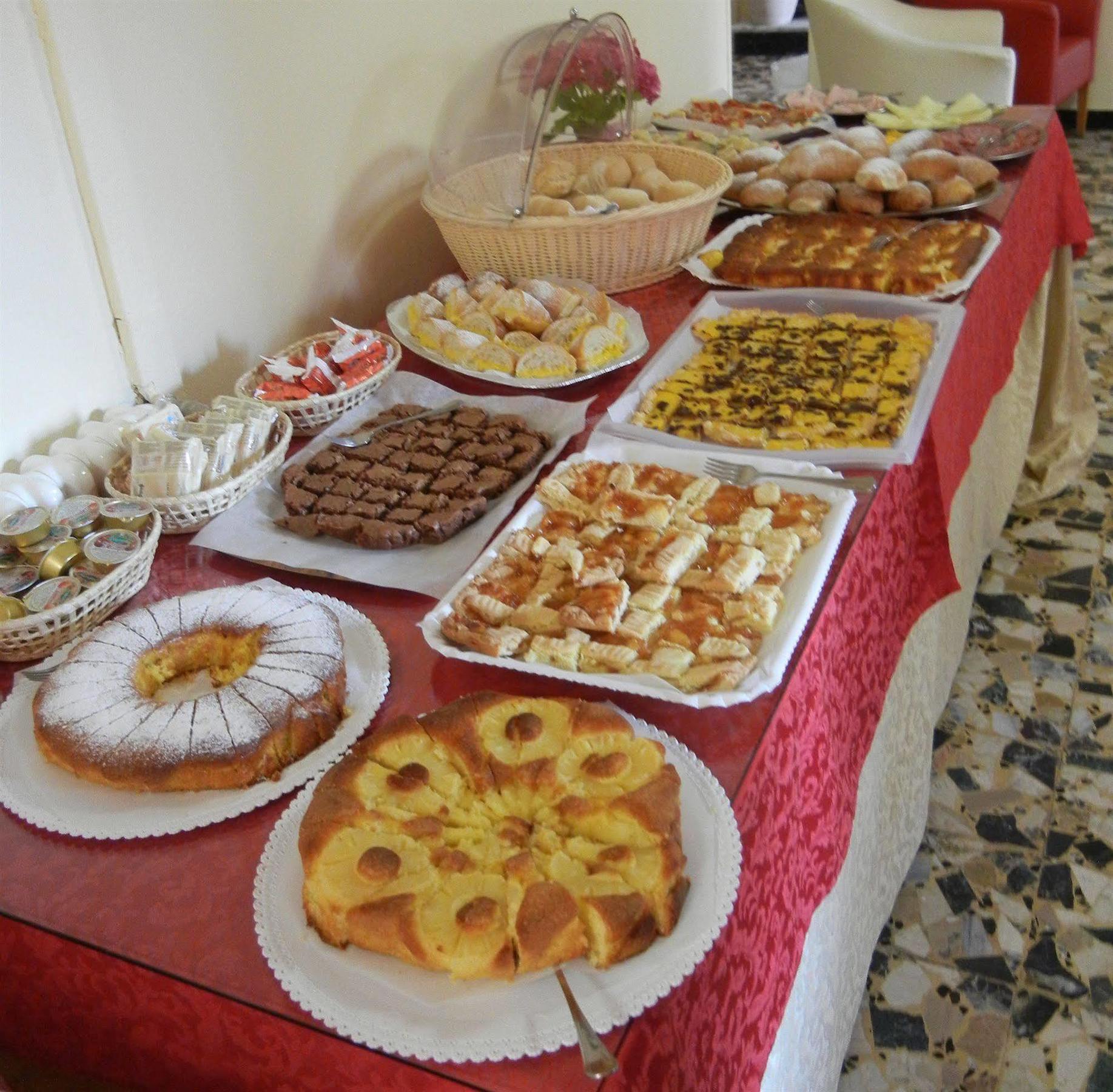 רימיני Hotel Zaghini מראה חיצוני תמונה