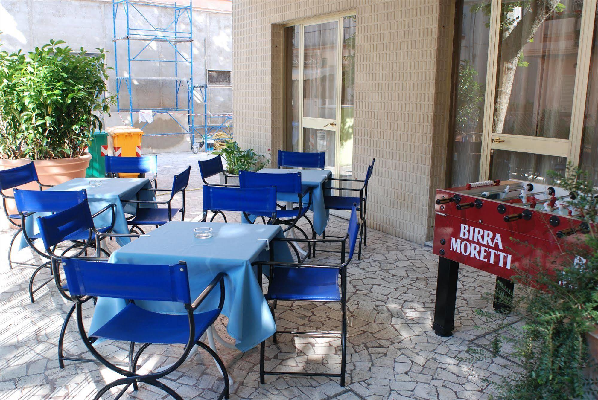 רימיני Hotel Zaghini מראה חיצוני תמונה
